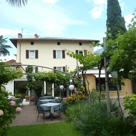 Garni Ischia